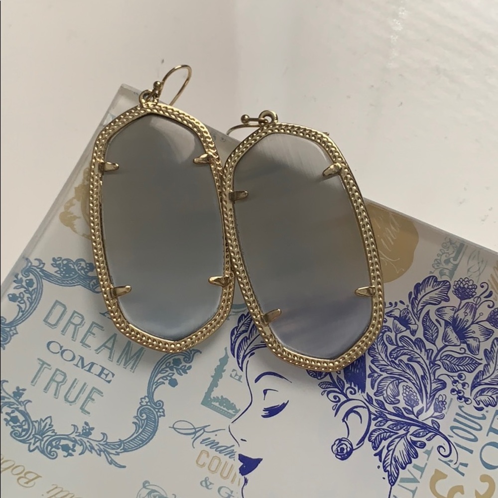 Kendra Scott Danielle Earrings